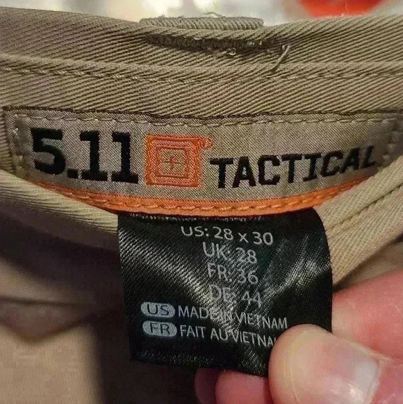 511 Tactical Pants Mens 28x30 Beige Covert Khaki 2.0 Relaxed Fit Zip Pockets New - Picture 3 of 5